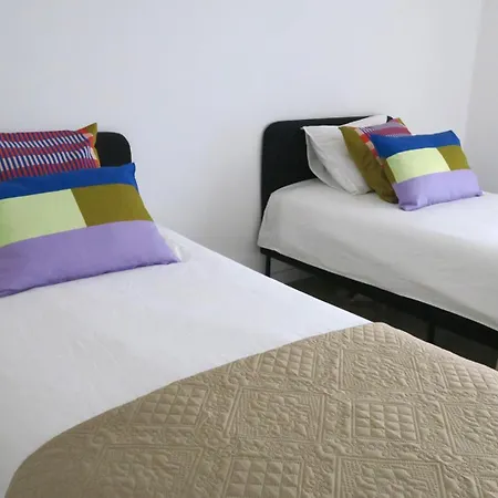 Priv Pool, 10min Beach, Near Lisbon Villa *